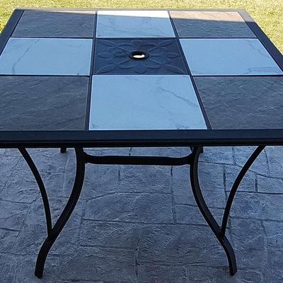 Outdoor Patio Table 