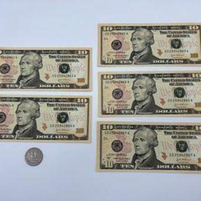Sequential $10 Dollar Bills Series 2004 25942863-67 (5)