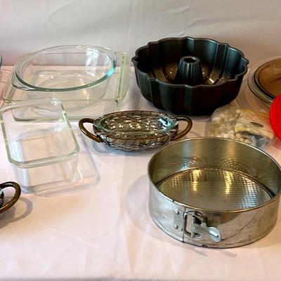 Glass Bakeware, Springform Pans, Bundt Pan, Specialty Items