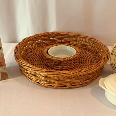 New In Box Brie Baker, Chip And Dip Basket, Kitchen Torch