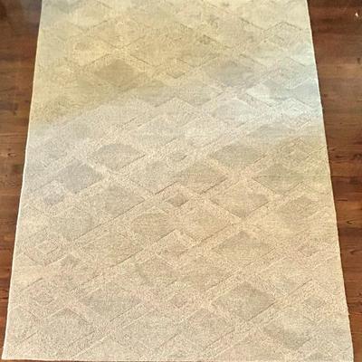 Large 9x12 Chased Wool Tufted Rug 