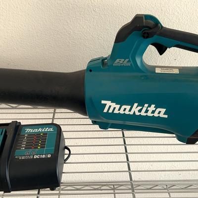 Makita XBU03 18V Brushless Lithium-Ion Cordless Blower