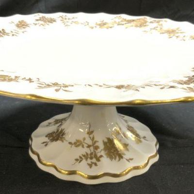613: STAFFORDSHIRE ARISTOCRAT Fluted Porc Cake Stand
