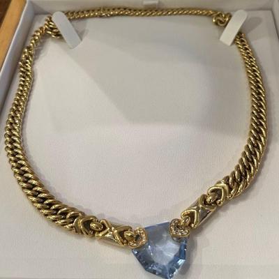498: 18k Gold Necklace W Diamonds & Aquamarine Heart
