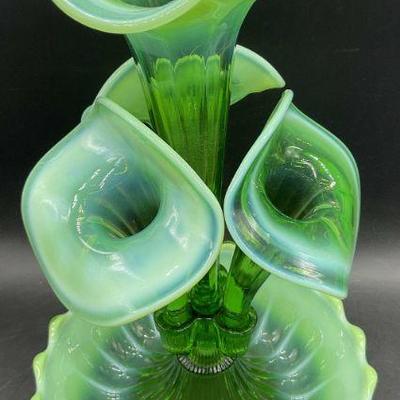 783: Vintage Green Ombre Glass Epergne

