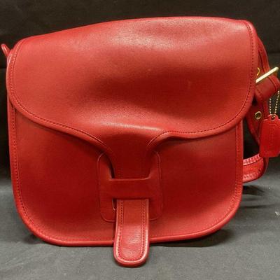 277: Vintage Coach Courier Red Leather Handbag
