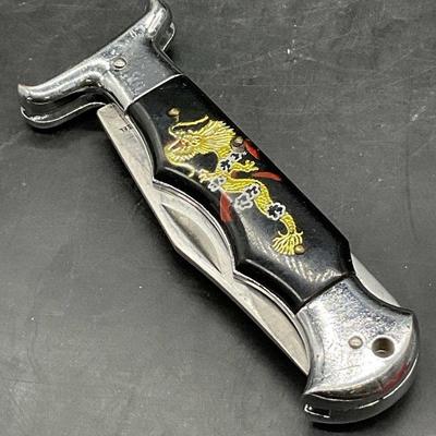 660: Stainless Steel Dragon Motif Pocket Knife
