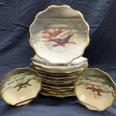 745: LRL LIMOGES FRANCE Set 13 Vntg Porcelainware
