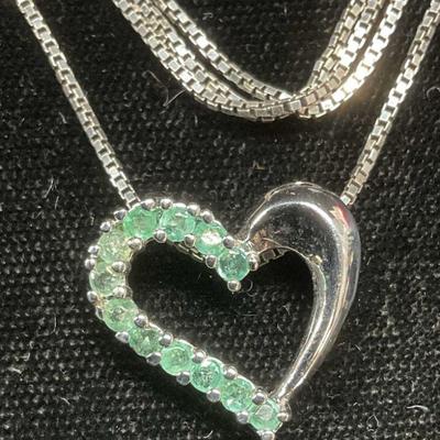 395: Sterling Silver Semiprecious Heart Necklace
