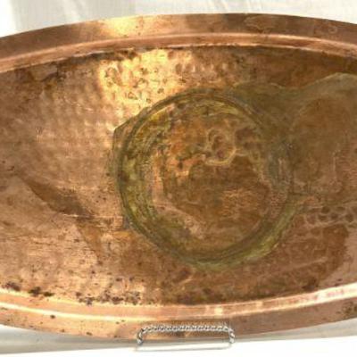 576: Vintage Hammered Copper Serving Tray W Handles
