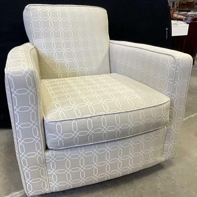 116: BAUHAUS USA Upholstered Swivel Armchair
