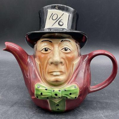 520: STAFFORDSHIRE ENGLAND TONY WOOD Ceramic Teapot
