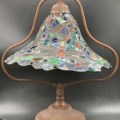 202: Vntg Stained Glass Dragonfly Metal Base Table Lamp
