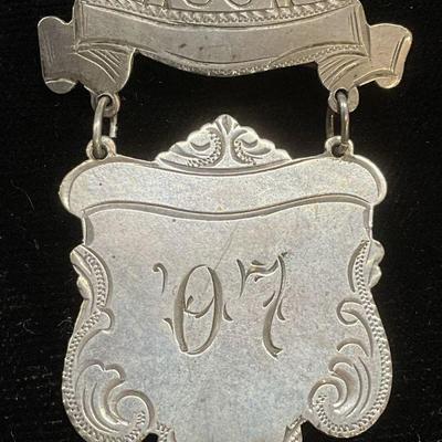 663: Antique 1907 Sterling Silver Pin
