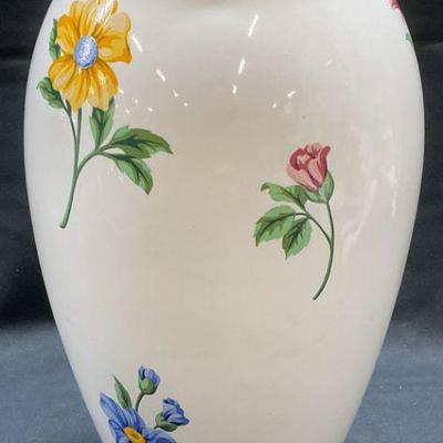 189: Tiffany & Co Sintra Porcelain Floral Vase
