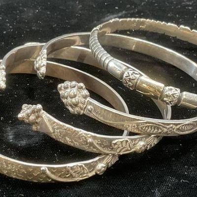 769: Lot 4 Vtg Sterling Silver Cuff/Bangle Bracelets
