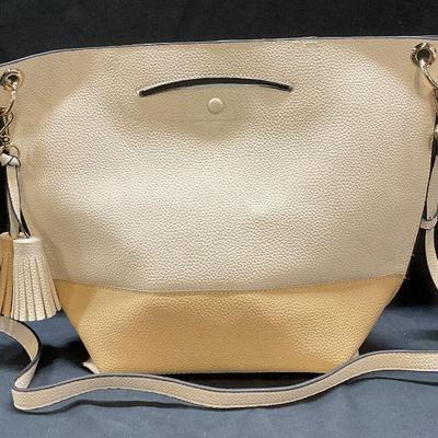 270: Vintage White Leather Color Block Handbag

