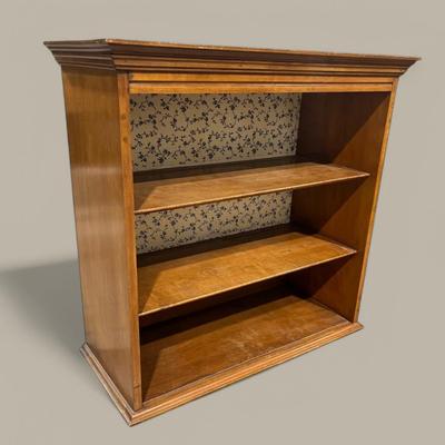 Vintage Petite Bookshelf 