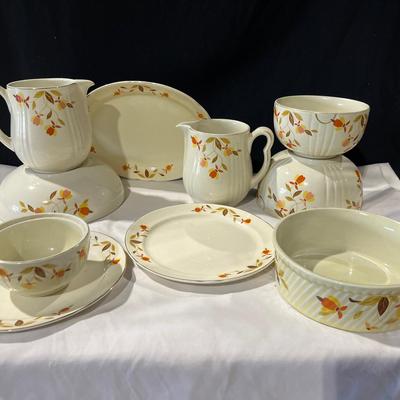 Vintage Early Hall's Superior Quality Kitchenware “Autumn Leaf” Collection 