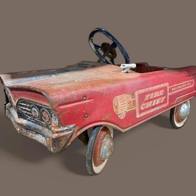 Vintage 50s Murray Fire Chief Pedal Car 