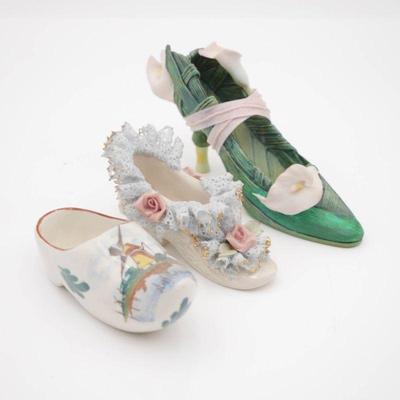 Set of 3 Porcelain & Ceramic Shoe Figurines
