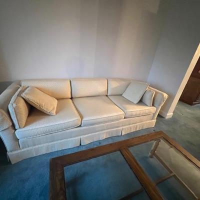 Living Room Couch $40