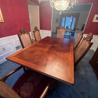 Dining Room Table with Pad Covers and 6 chairs - $75