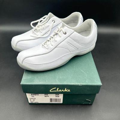 Clarks White Lace-Up Shoes, Size 8