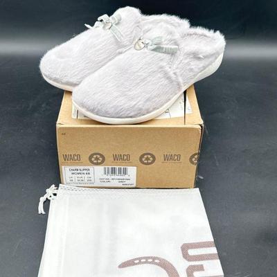Gray Faux Fur Slippers with Bow Accent, Size 8