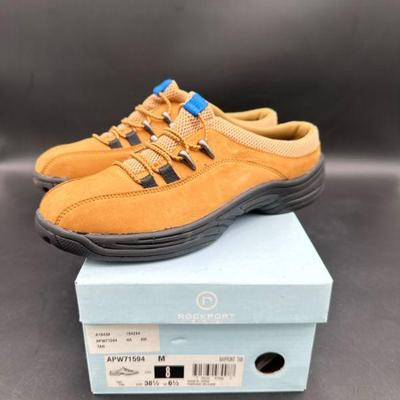 Size 8 Rockport  Sneakers in Tan and Black