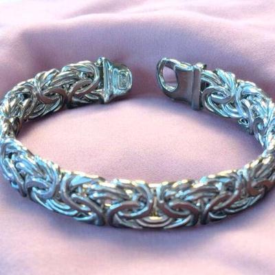14kt italy a” stamped bracelet