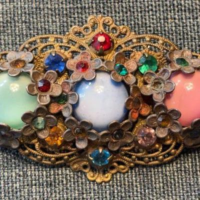 Victorian style brooch
