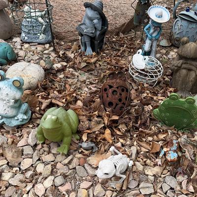 Fun Frogs Yard Art Collection