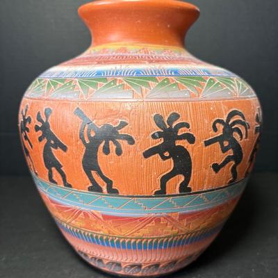 Native American Navajo Kokopelli Hand Crafted Pottery