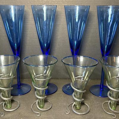 Viking Glass W/Wrought Iron Holder & Colbalt Blue Champagne Flutes