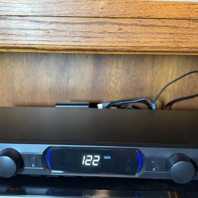 Panamax MR4300 Home Theater Power System