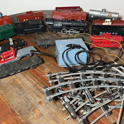 AC Gilbert S Gauge American Flyer Train Set & More