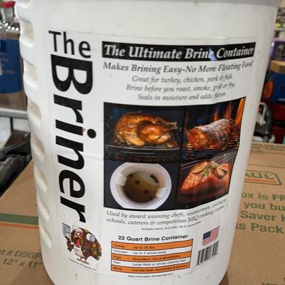 The Briner Ultimate Brine Container