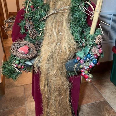 Woodland Forest St Nick 44”