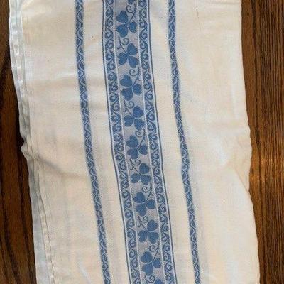 Linen table cloth blue design