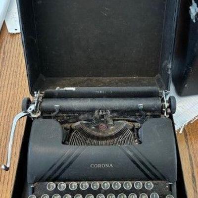 Corona typewriter