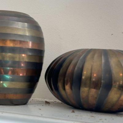 Multi color brass jar and bowl