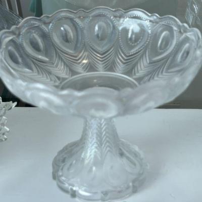 Lead crystal pedestal bowl