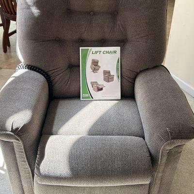 Lift chair recliner