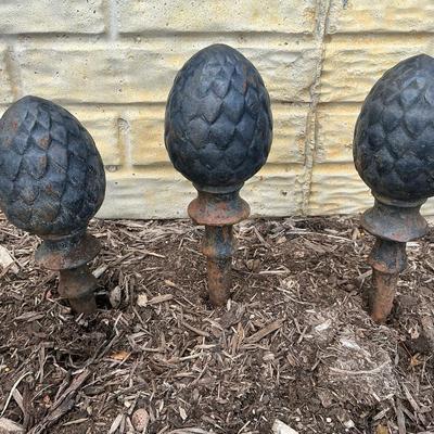 Set Of 3 cast Iron Artichokes Yard Decor 