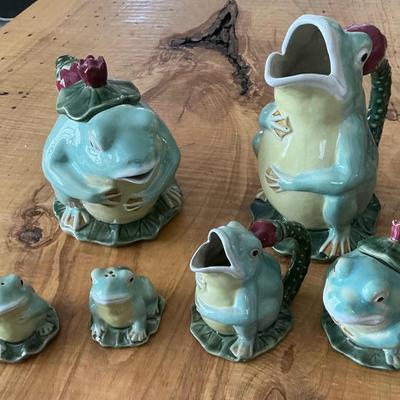 Ceramic Frog Teapot, Pitcher, Sugar & Creamer, Shakers