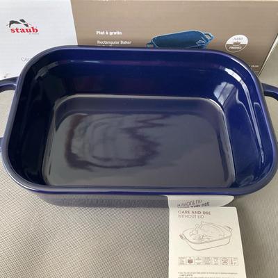 STAUB 2.8 QT Ceramic Baking Dish 10 X 17”