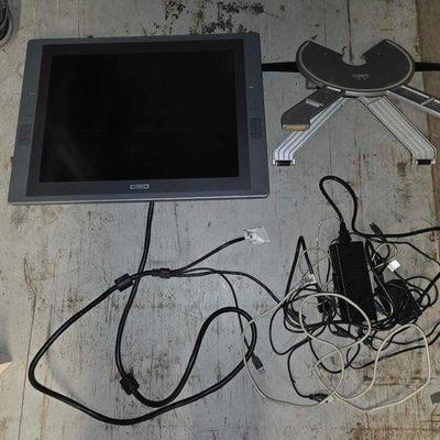 #7520 • Wacom LCD Tablet, Stand and Power Cords
