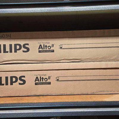 #6034 • NEW!!! (4) Philips Alto II Bulbs
