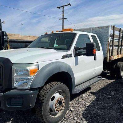 #110 • 2011 Ford F-550
